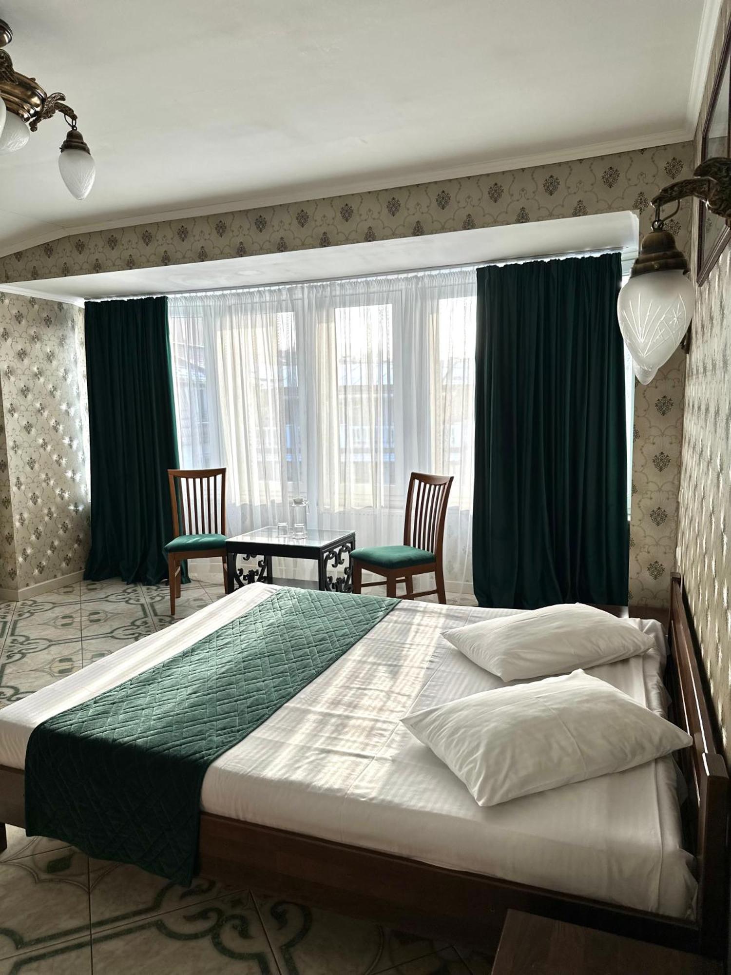 Hotel Plazma Lviv Dış mekan fotoğraf