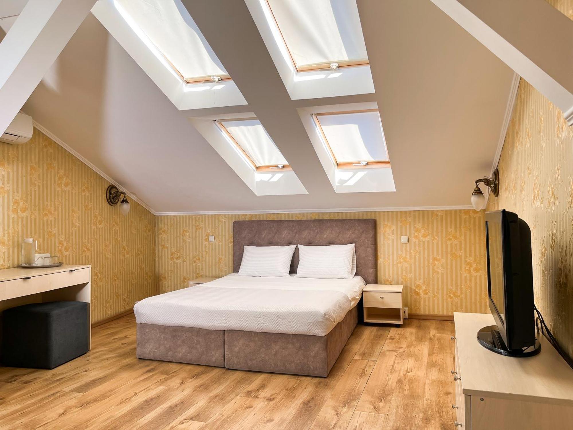 Hotel Plazma Lviv Dış mekan fotoğraf