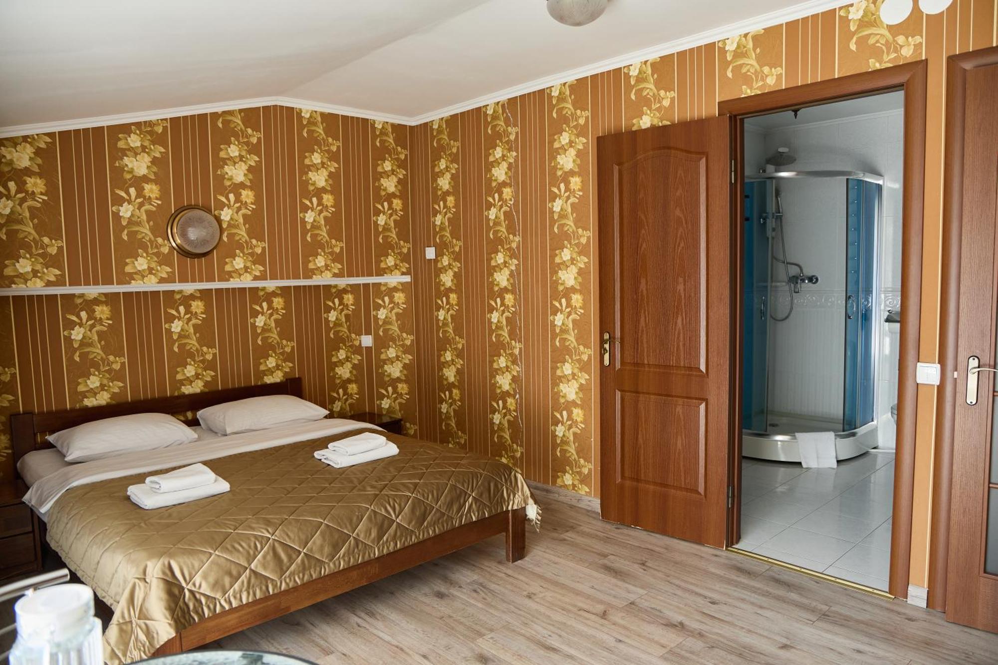 Hotel Plazma Lviv Dış mekan fotoğraf