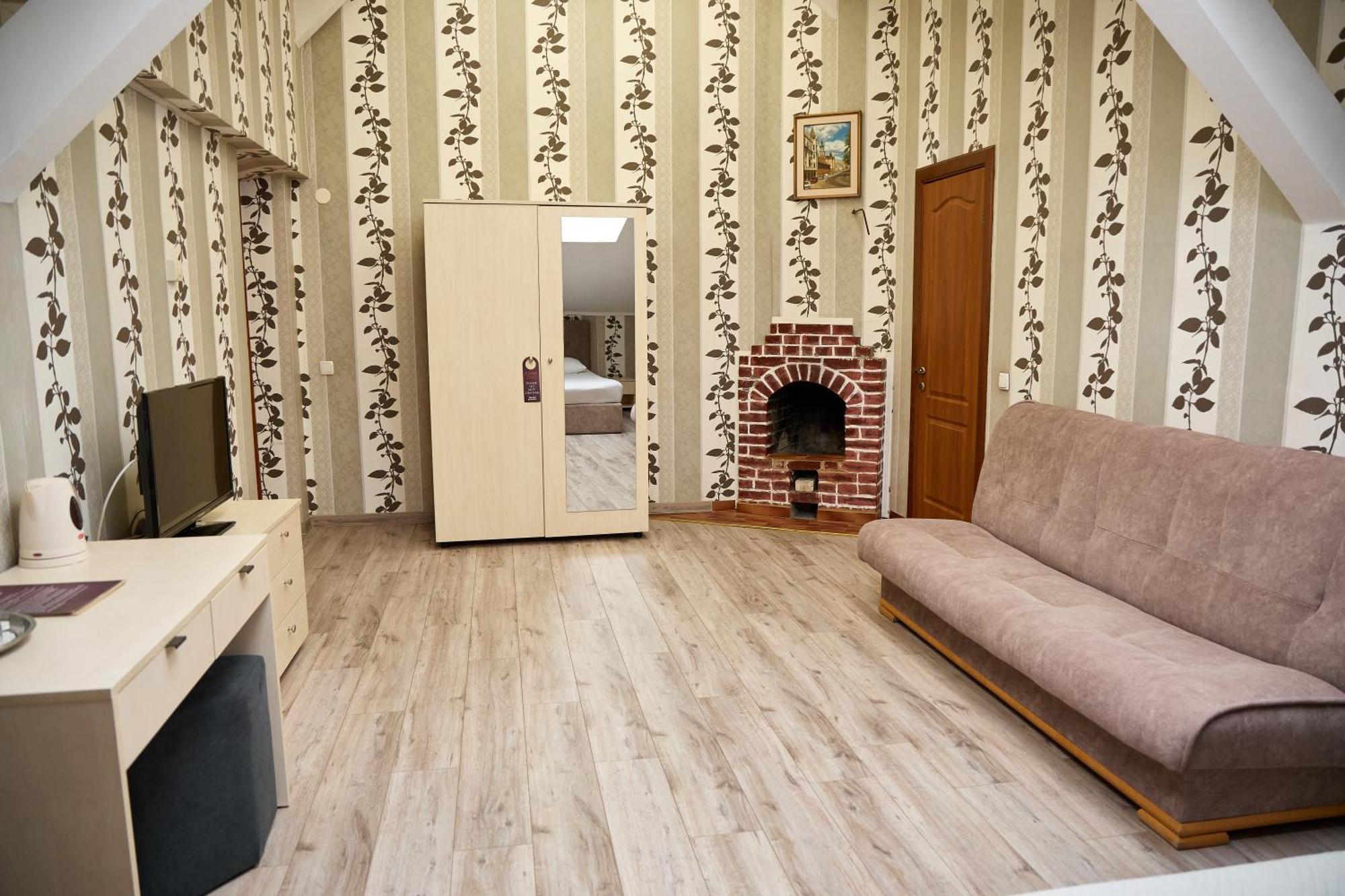 Hotel Plazma Lviv Dış mekan fotoğraf