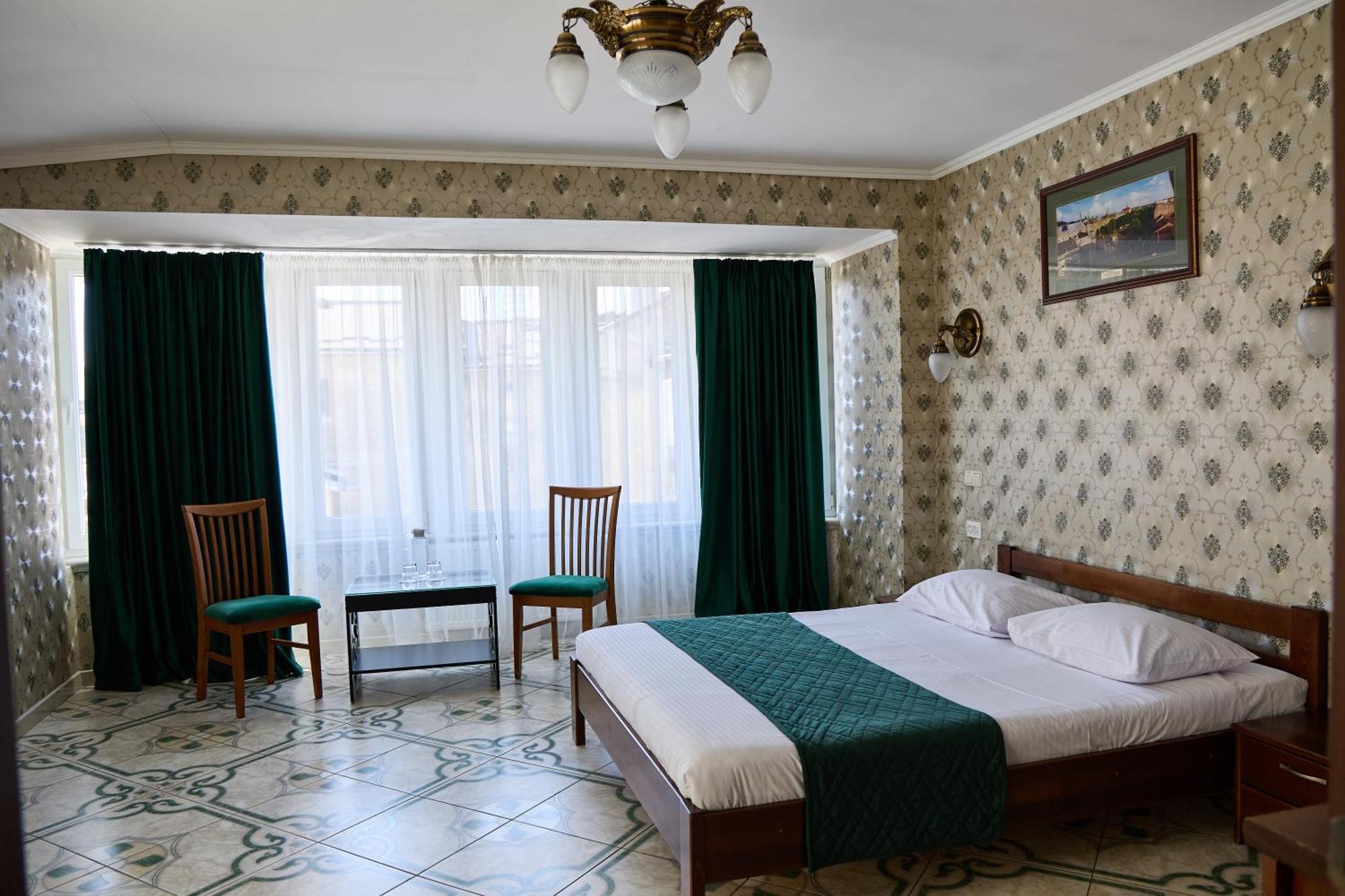 Hotel Plazma Lviv Dış mekan fotoğraf